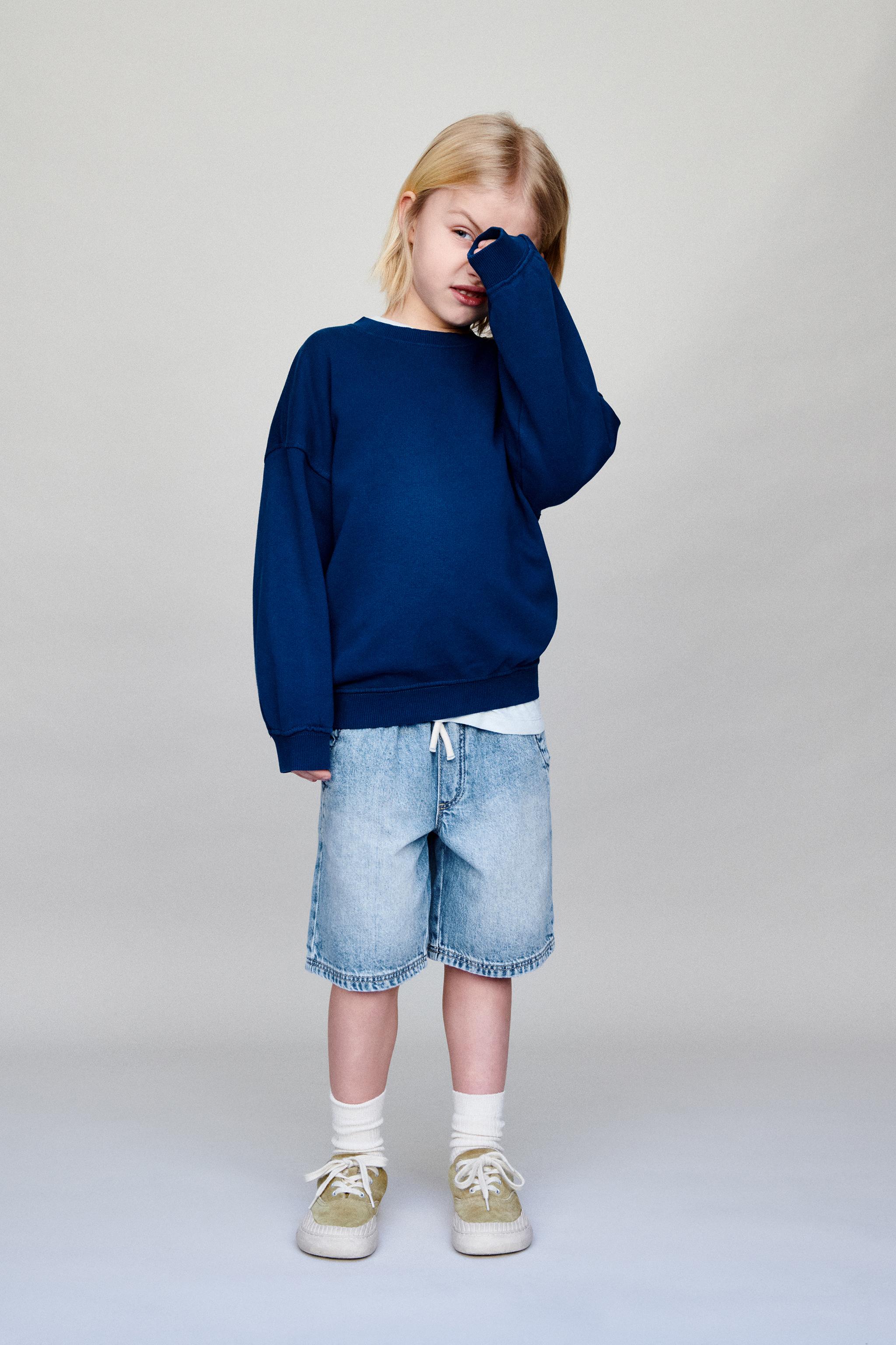 SHORT EN DENIM ÉTIQUETTE